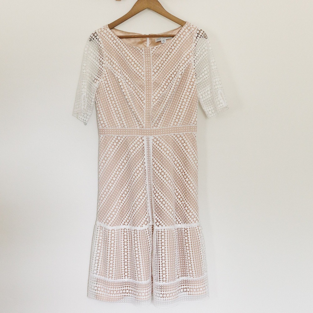 Kay Unger New York White Tan Geometric Lace Sheath Dress Size 10 Cocktail